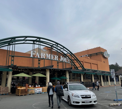 Farmer Joe's Marketplace - Oakland, CA