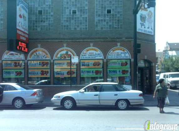 La Chiquita Supermarket - Chicago, IL