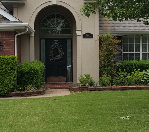 A Clean Cut Lawn Care - Fayetteville, AR