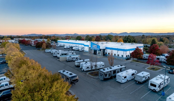 Camping World of Roanoke - Hollins, VA