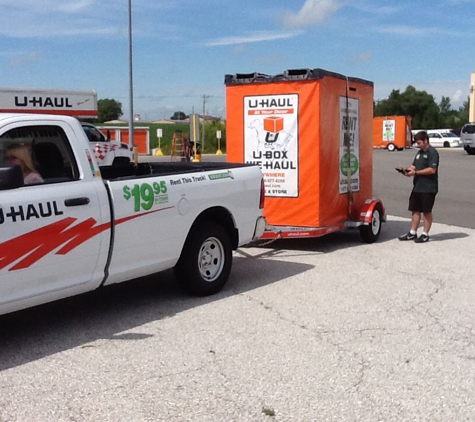 U-Haul Moving & Storage of West Davenport - Davenport, IA