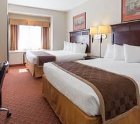 Best Western Roanoke Inn & Suites - Roanoke, TX