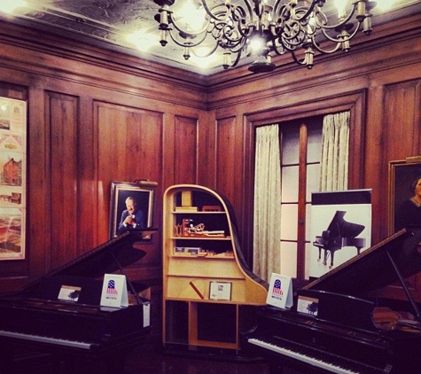 Steinway & Sons - New York, NY