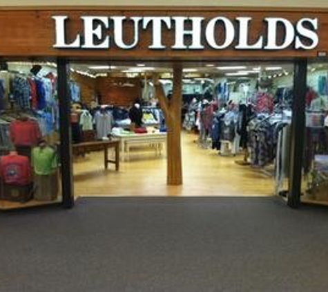 Leutholds Mens & Ladies Fine Apparel - Albert Lea, MN