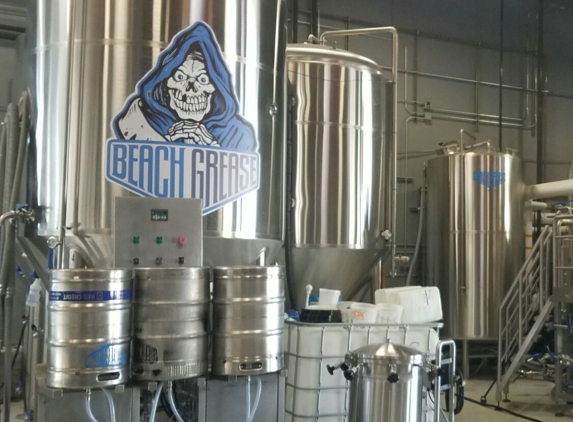 Beach Grease Beer Co - Vista, CA