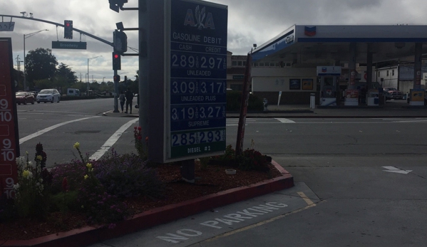 A And A Gas And Mart - Burlingame, CA