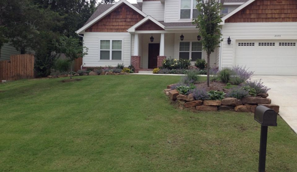 A Clean Cut Lawn Care - Fayetteville, AR