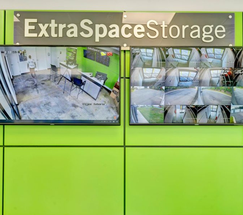 Extra Space Storage - Gainesville, GA