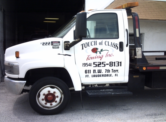 A Touch Of Class Towing - Fort Lauderdale, FL