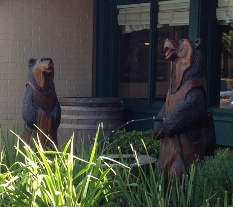 Black Bear Diner - Gilroy, CA