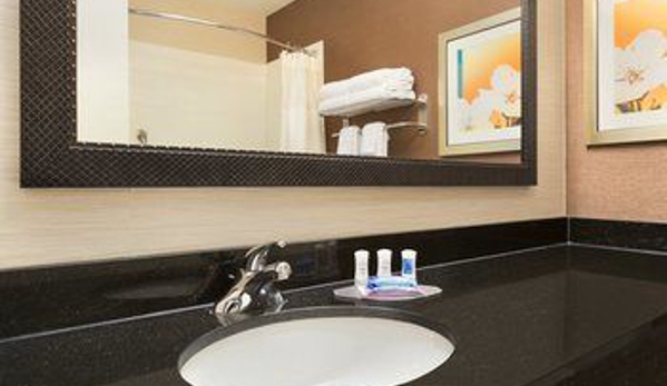 Fairfield Inn & Suites - Midland, TX