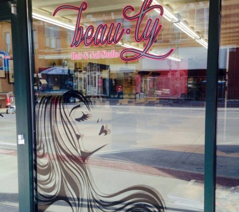 Beau·ty Hair and Nails Studio - Grinnell, IA