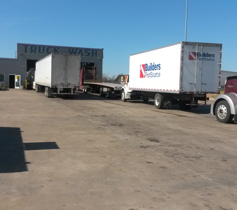 UNIQUE CUSTOM CLEANING SERVICE ON-SITE AND MOBILE TRUCK WASH - Dallas, TX