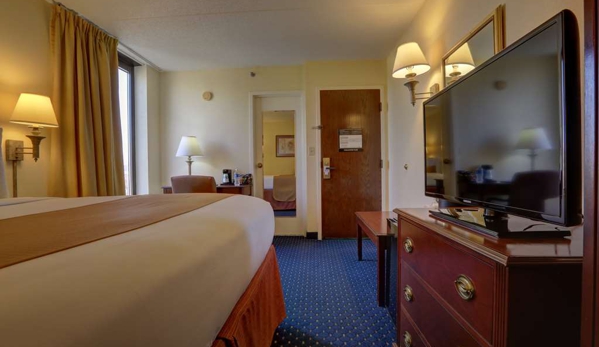 SureStay Plus by Best Western Chicago Lombard - Lombard, IL