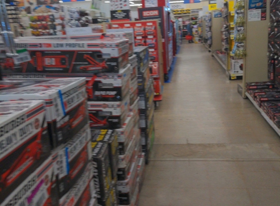 Harbor Freight Tools - Bastrop, TX