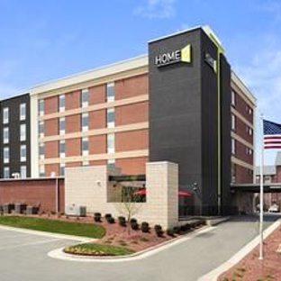 Home2 Suites by Hilton Greensboro Airport, NC - Greensboro, NC