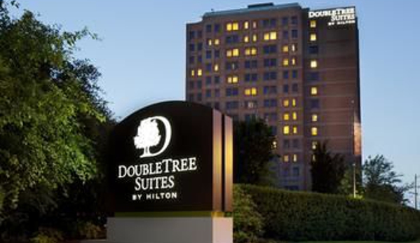 DoubleTree Suites by Hilton Hotel Boston-Cambridge - Boston, MA