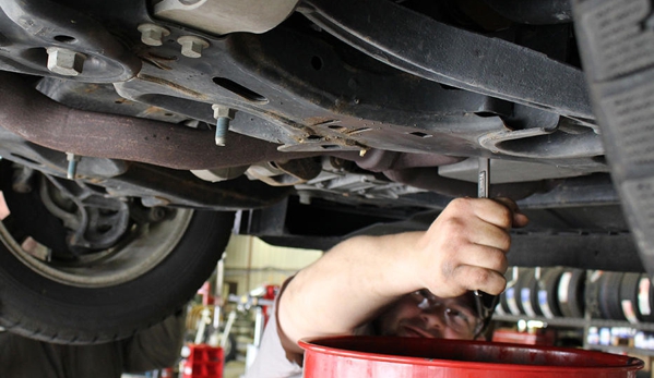 Bauer Built Tire & Service - Manitowoc, WI