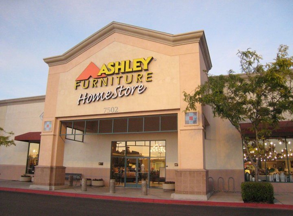 Ashley Furniture HomeStore - Fresno, CA