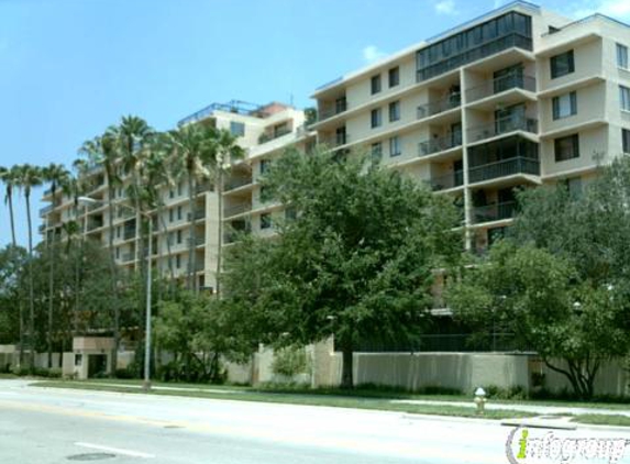 One Laurel Place Condominiu - Tampa, FL