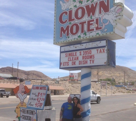 Clown Motel - Tonopah, NV