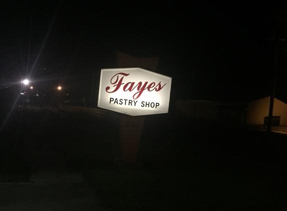 Faye's Pastry Shop - Dexter, MO