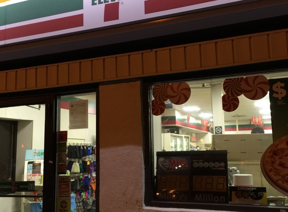 7-Eleven - College Point, NY