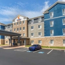 Comfort Suites