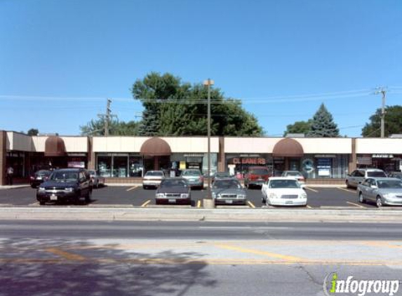 Town & Country Coiffures - Lincolnwood, IL