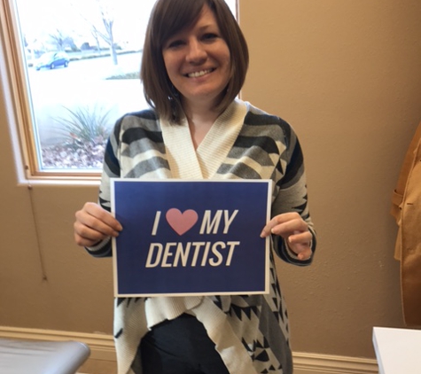 Sunshine Dental Jaime, Lilian, DDS - Albuquerque, NM. Veneers Albuquerque, NM