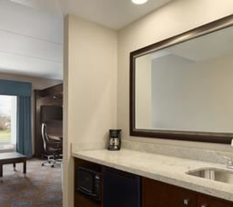 Hampton Inn & Suites Edgewood/Aberdeen-South - Edgewood, MD