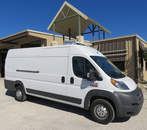 Lone Star Truck & Equipment - San Antonio, TX