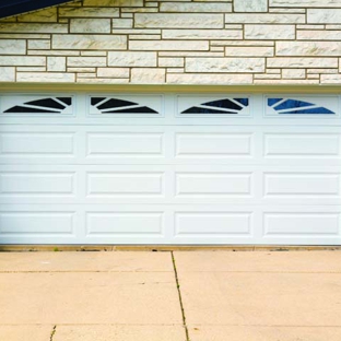 Ollinger Garage Doors, Inc. - Newhall, IA