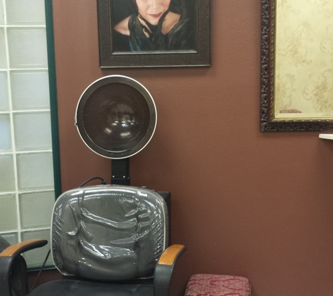 Abracadabra Hair Salon - Appleton, WI