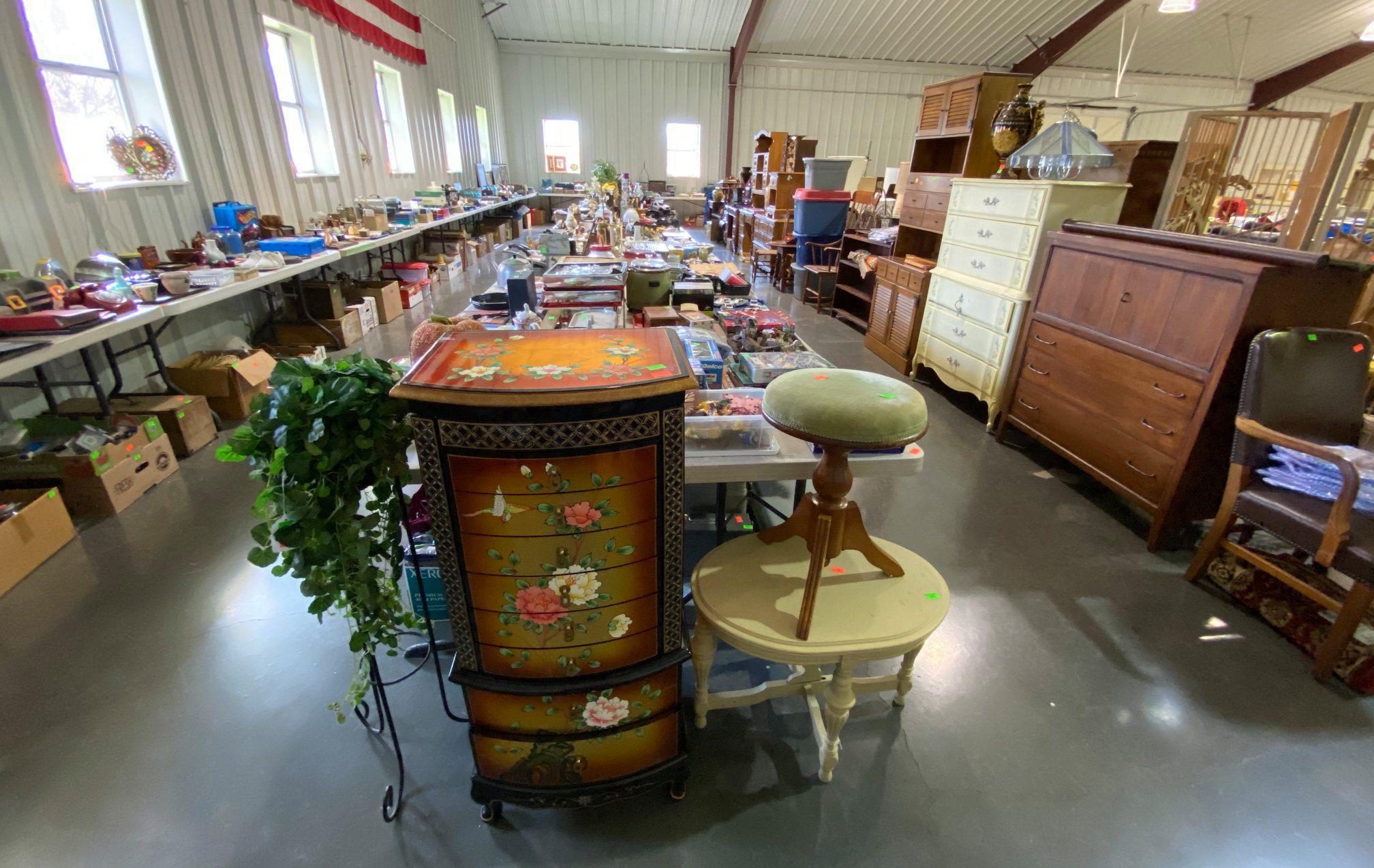 Hash Auctions, LLC - Berryville, VA 22611