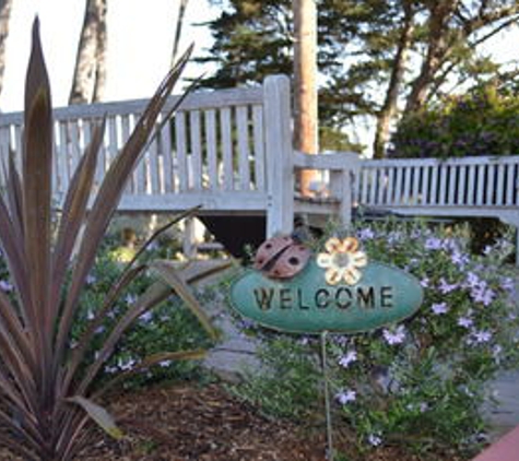 Sunset Inn - Pacific Grove, CA
