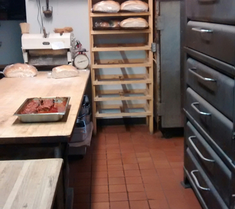 Peppinos - Washington, PA. Fresh bread every day.