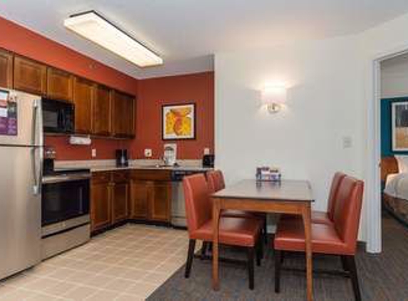 Residence Inn by Marriott Charlotte Lake Norman - Huntersville, NC