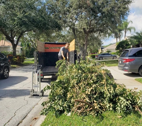 Speedy Hauling and Junk Removal Services LLC - Tampa, FL