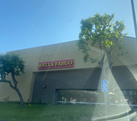 Wells Fargo Bank - Santa Monica, CA