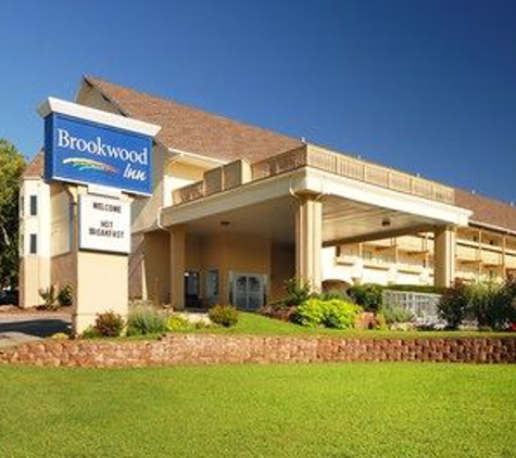 Brookwood Inn - Branson, MO