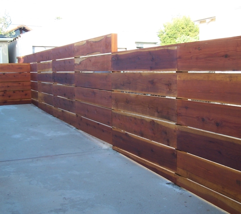 Caage Fence - Pacoima, CA