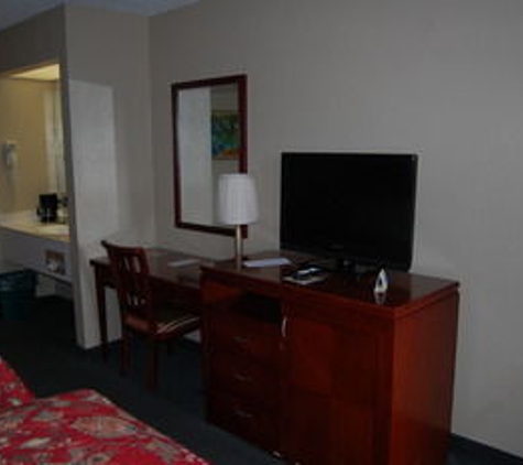 Days Inn - Branson, MO