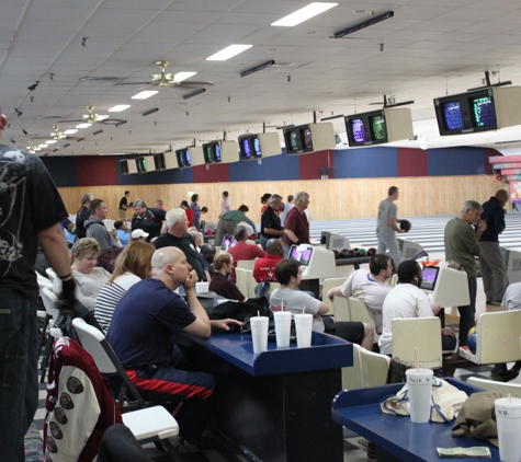 Family Bowl Lanes - Meridian, MS