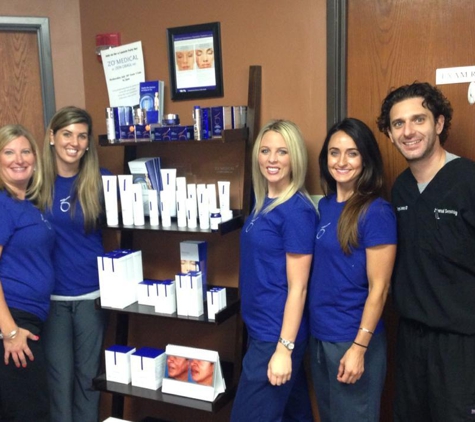 Universal Dermatology & Vein Care - Dublin, OH