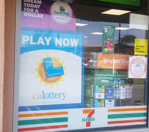 7-Eleven - Santa Ana, CA