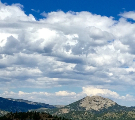 Mary's Lake Lodge Mountain Resort and Condos - Estes Park, CO