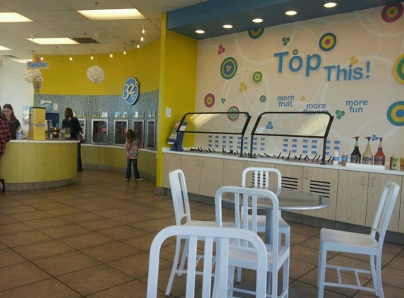 32 Degrees a Yogurt Bar - Gulfport, MS