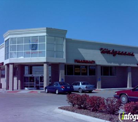 Walgreens - Des Moines, IA