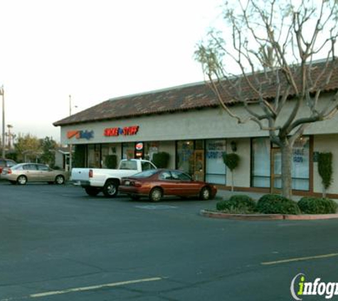 Budget Rent A Car - Monrovia, CA